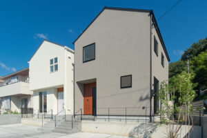 C-MODULE奈良津町1丁目 東棟